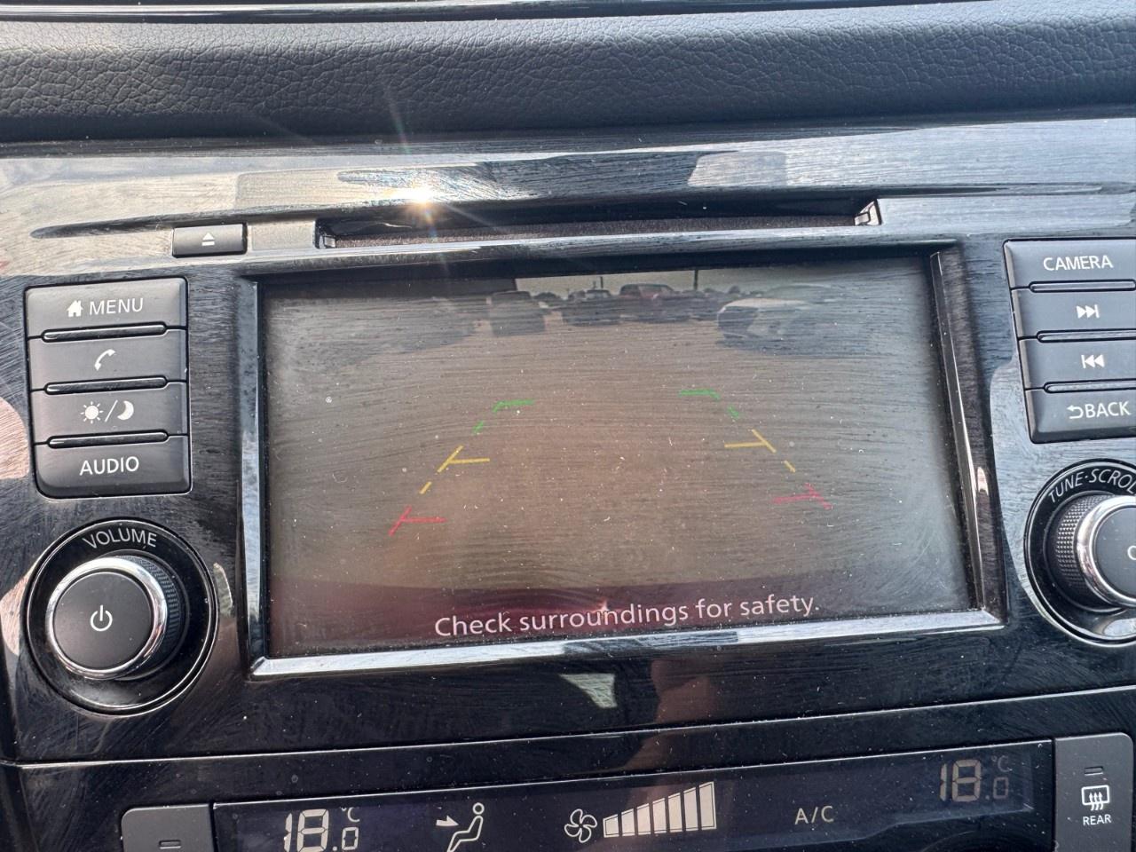 2021 Nissan Qashqai FWD SV CVT Photo
