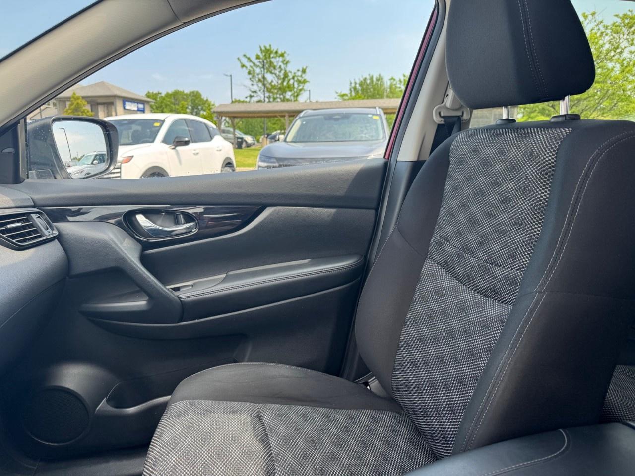 2021 Nissan Qashqai FWD SV CVT Photo