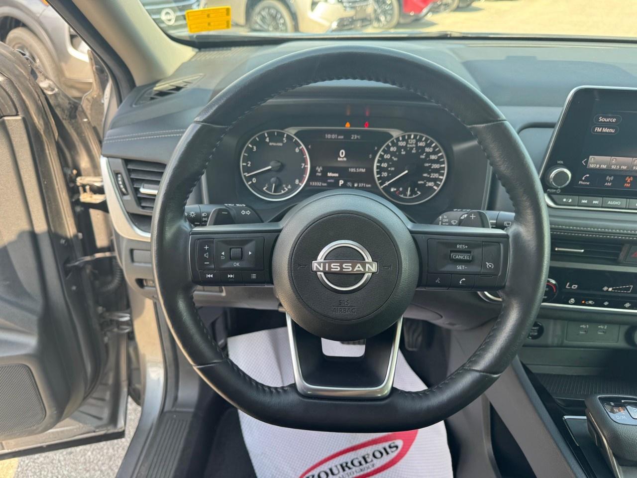 2024 Nissan Rogue AWD S Photo