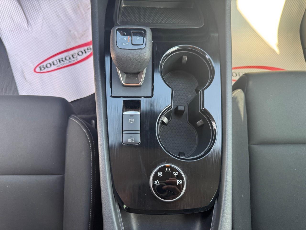 2024 Nissan Rogue AWD S Photo
