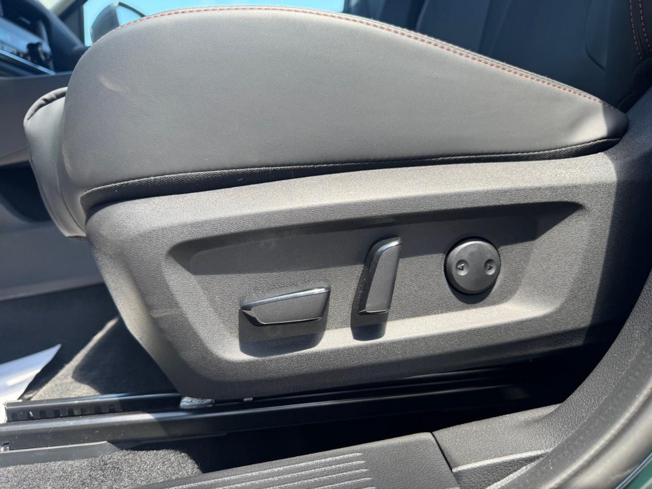 2026 Nissan Rogue AWD Rock Creek Photo