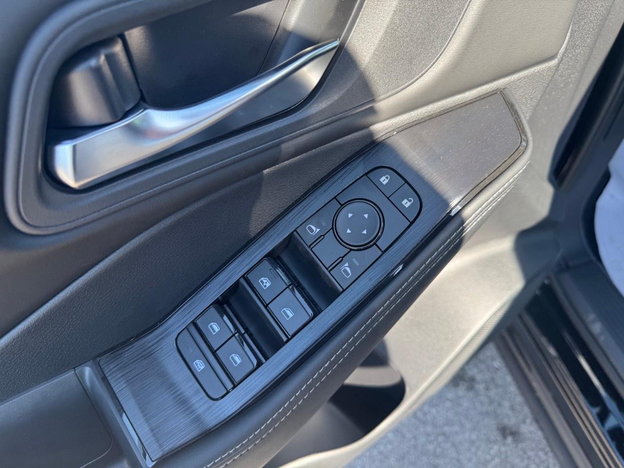 2026 Nissan Rogue AWD SV Moonroof Photo