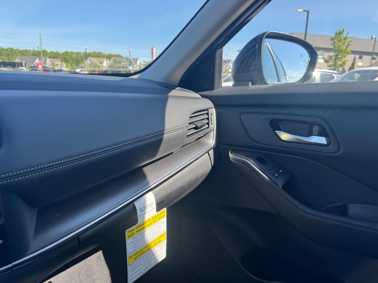 2026 Nissan Rogue AWD SV Moonroof Photo