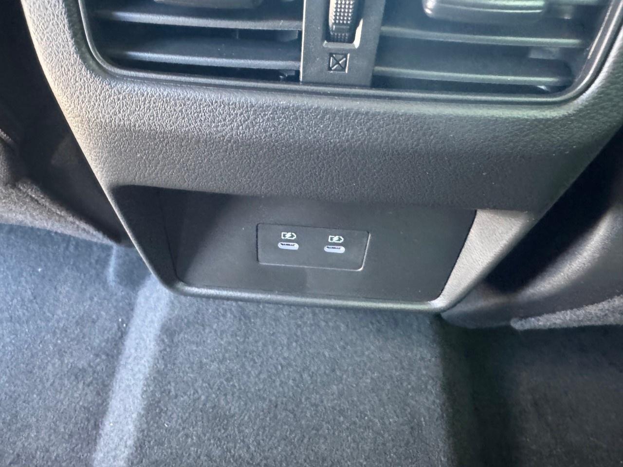 2026 Nissan Rogue AWD SV Moonroof Photo