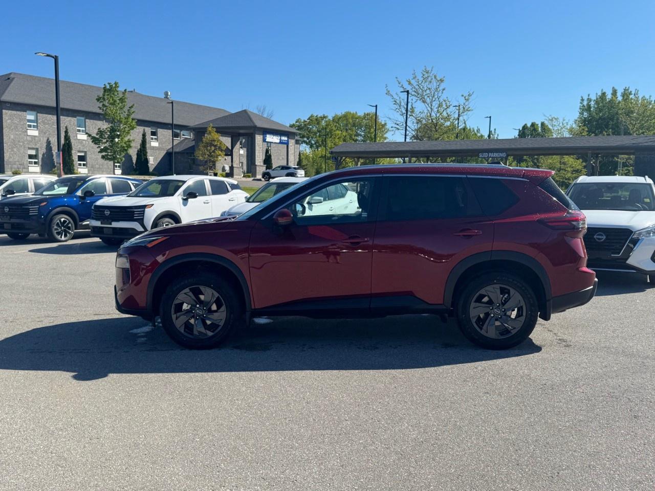 2026 Nissan Rogue AWD SV Moonroof Photo