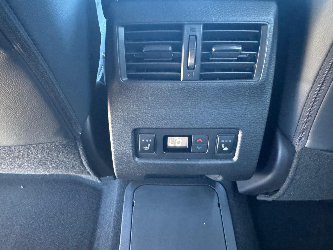 2026 Nissan Rogue Plug-In Hybrid AWD Platinum Photo