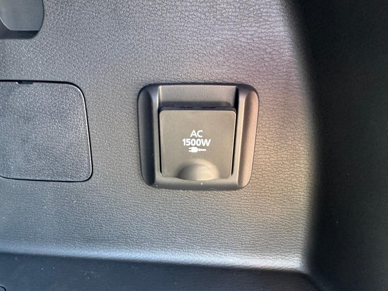 2026 Nissan Rogue Plug-In Hybrid AWD Platinum Photo