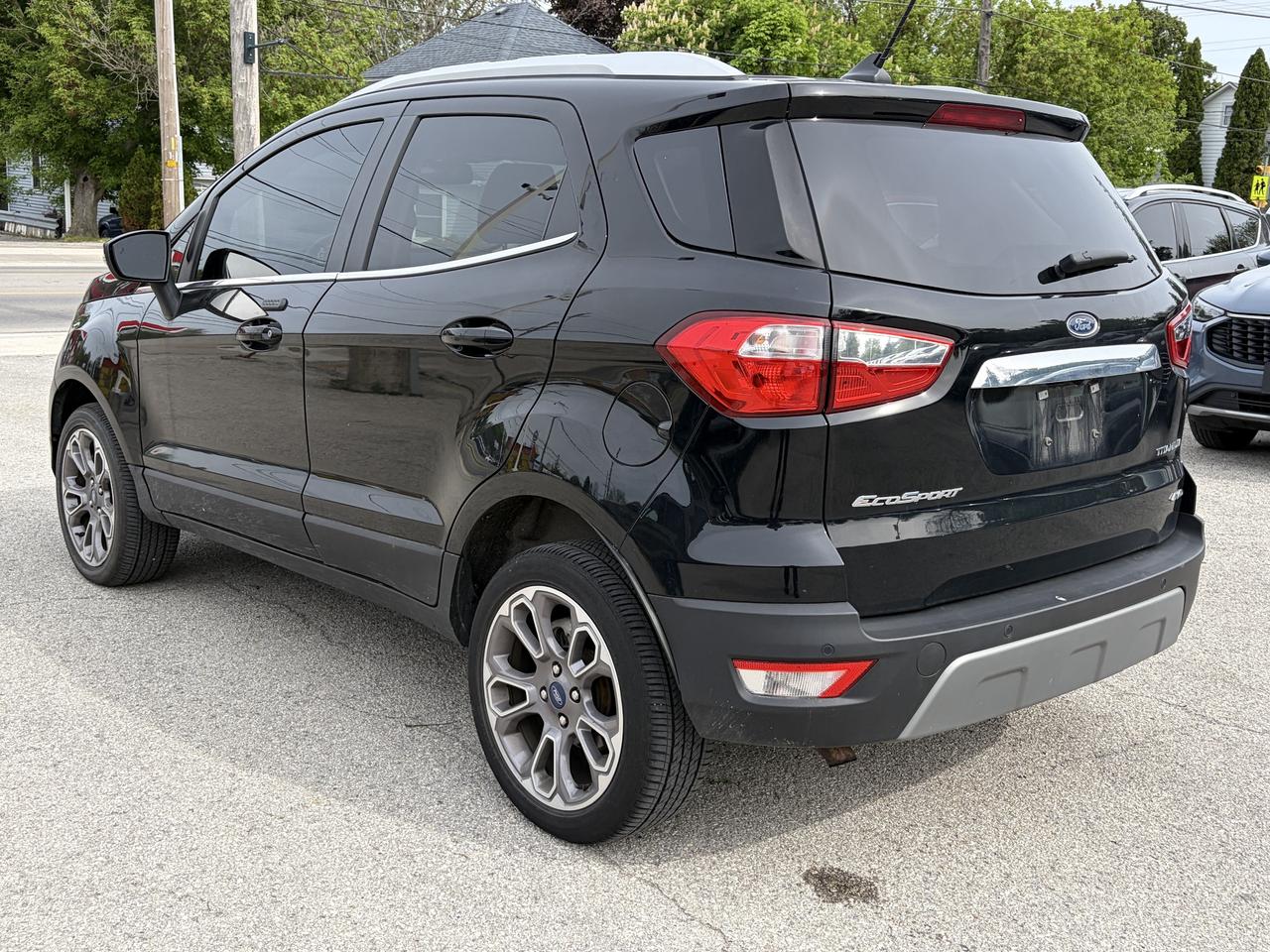 2022 Ford EcoSport Titanium 4WD Photo2