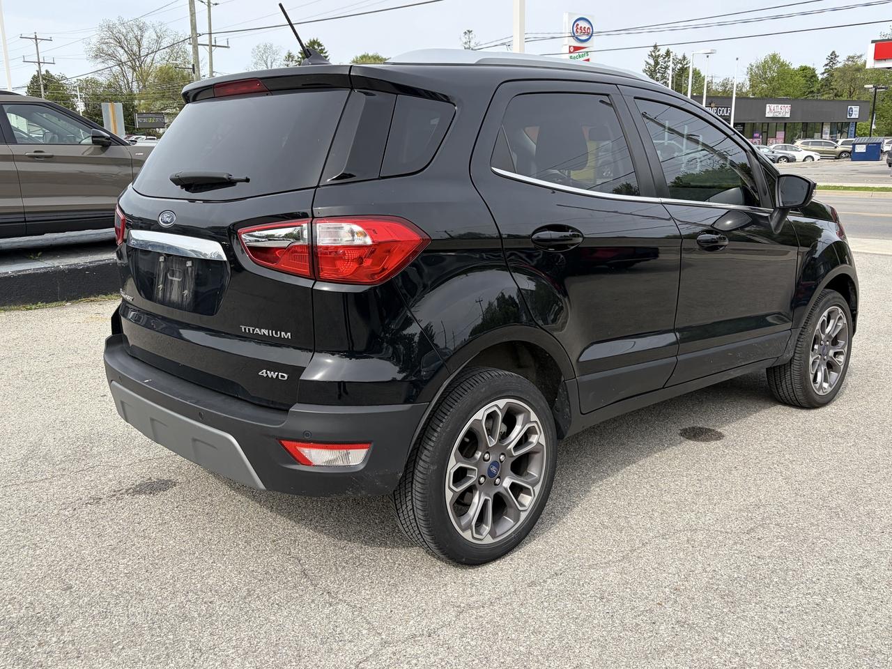 2022 Ford EcoSport Titanium 4WD Photo4