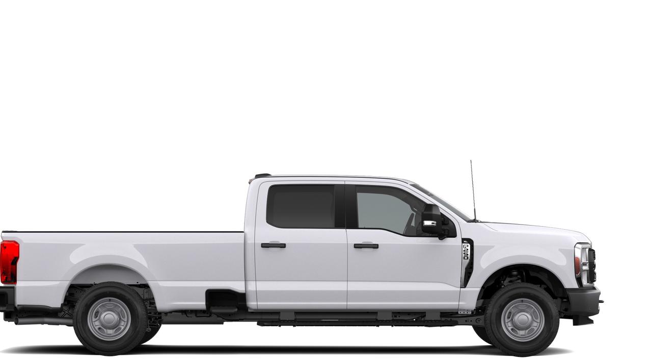 2026 Ford F-250 Super Duty SRW XL 2WD Crew Cab 8' Box Photo4