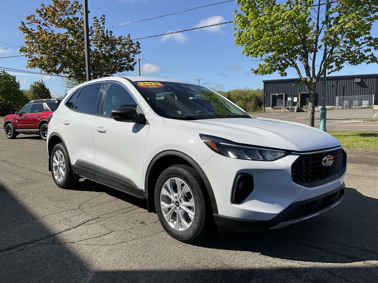 2023 Ford Escape Active Photo2