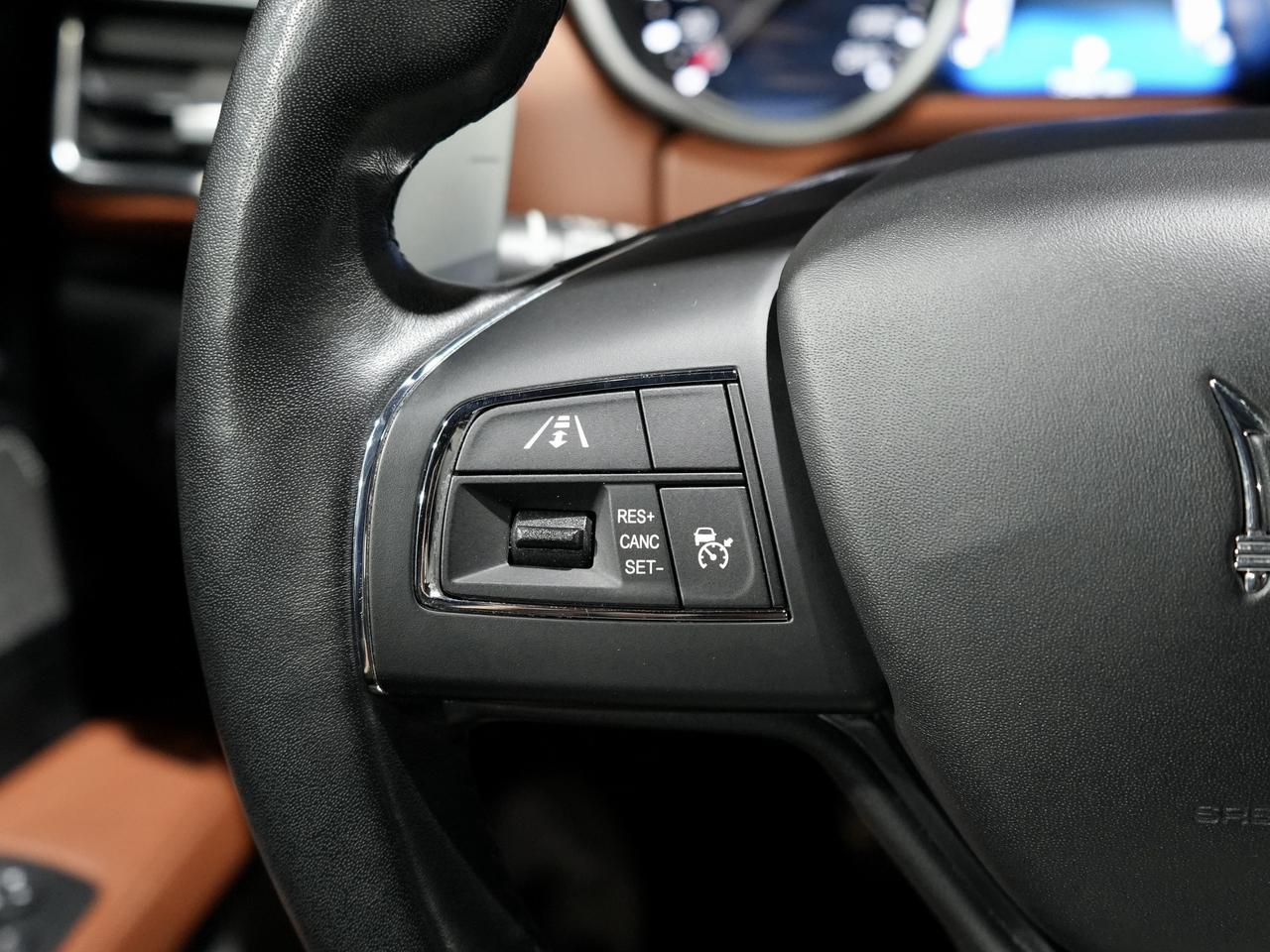 2017 Maserati Ghibli S Q4| DISTRONIC|BOWERS&WILKINS|LOW KM|NO ACCIDENT Photo