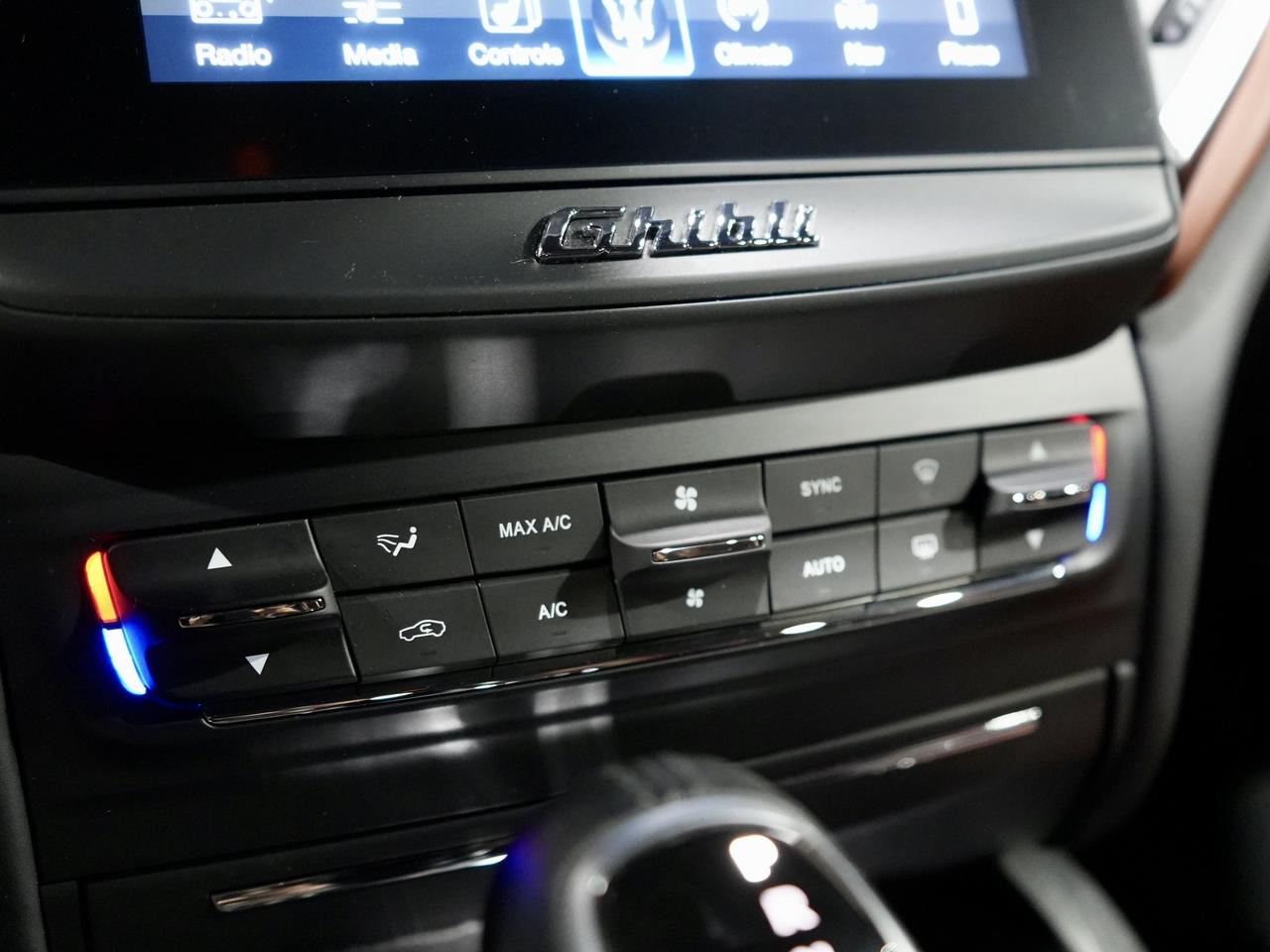 2017 Maserati Ghibli S Q4| DISTRONIC|BOWERS&WILKINS|LOW KM|NO ACCIDENT Photo