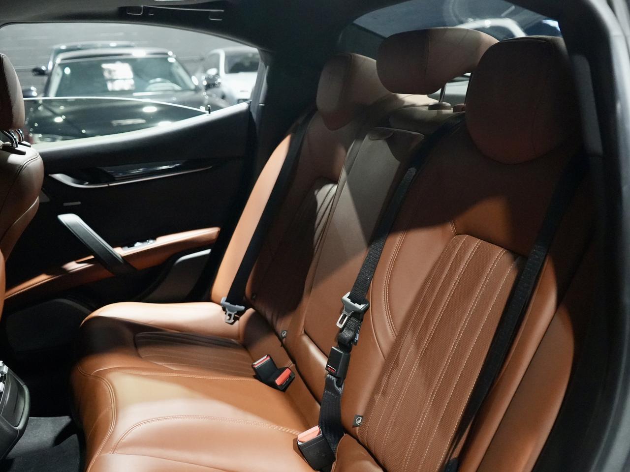 2017 Maserati Ghibli S Q4| DISTRONIC|BOWERS&WILKINS|LOW KM|NO ACCIDENT Photo