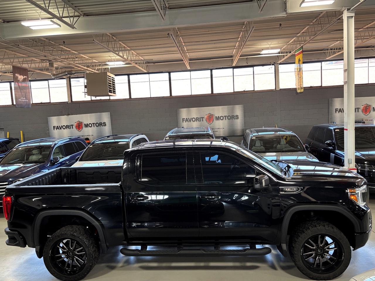 2021 GMC Sierra 1500 AT4 AWD|CREW|V8|NAV|BOSE|LEATHER|FUELRIMS|SUNROOF| Photo