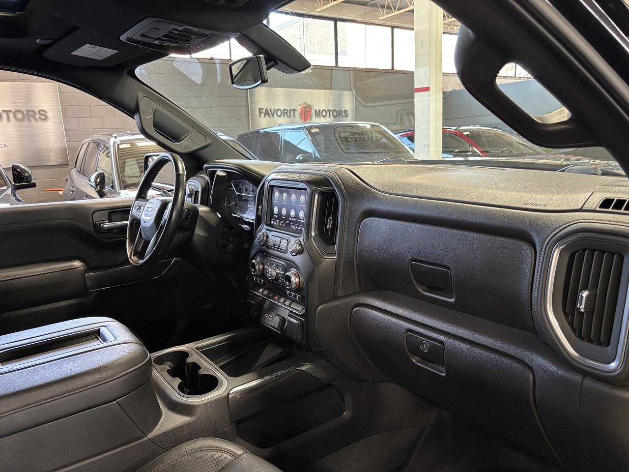 2021 GMC Sierra 1500 AT4 AWD|CREW|V8|NAV|BOSE|LEATHER|FUELRIMS|SUNROOF| Photo
