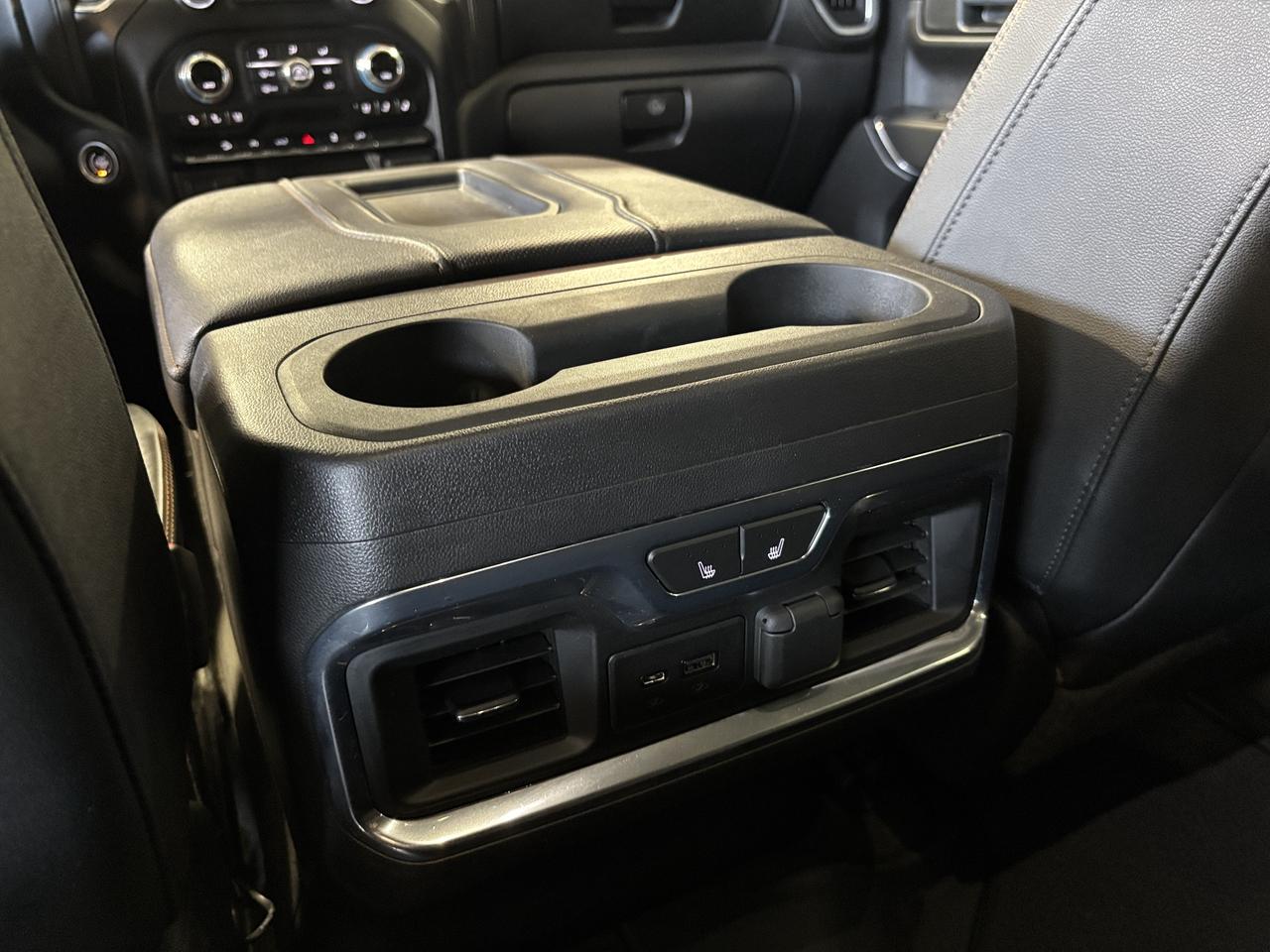 2021 GMC Sierra 1500 AT4 AWD|CREW|V8|NAV|BOSE|LEATHER|FUELRIMS|SUNROOF| Photo