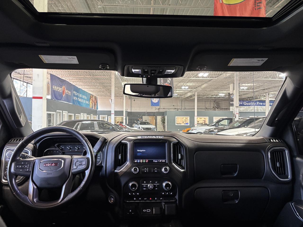 2021 GMC Sierra 1500 AT4 AWD|CREW|V8|NAV|BOSE|LEATHER|FUELRIMS|SUNROOF| Photo