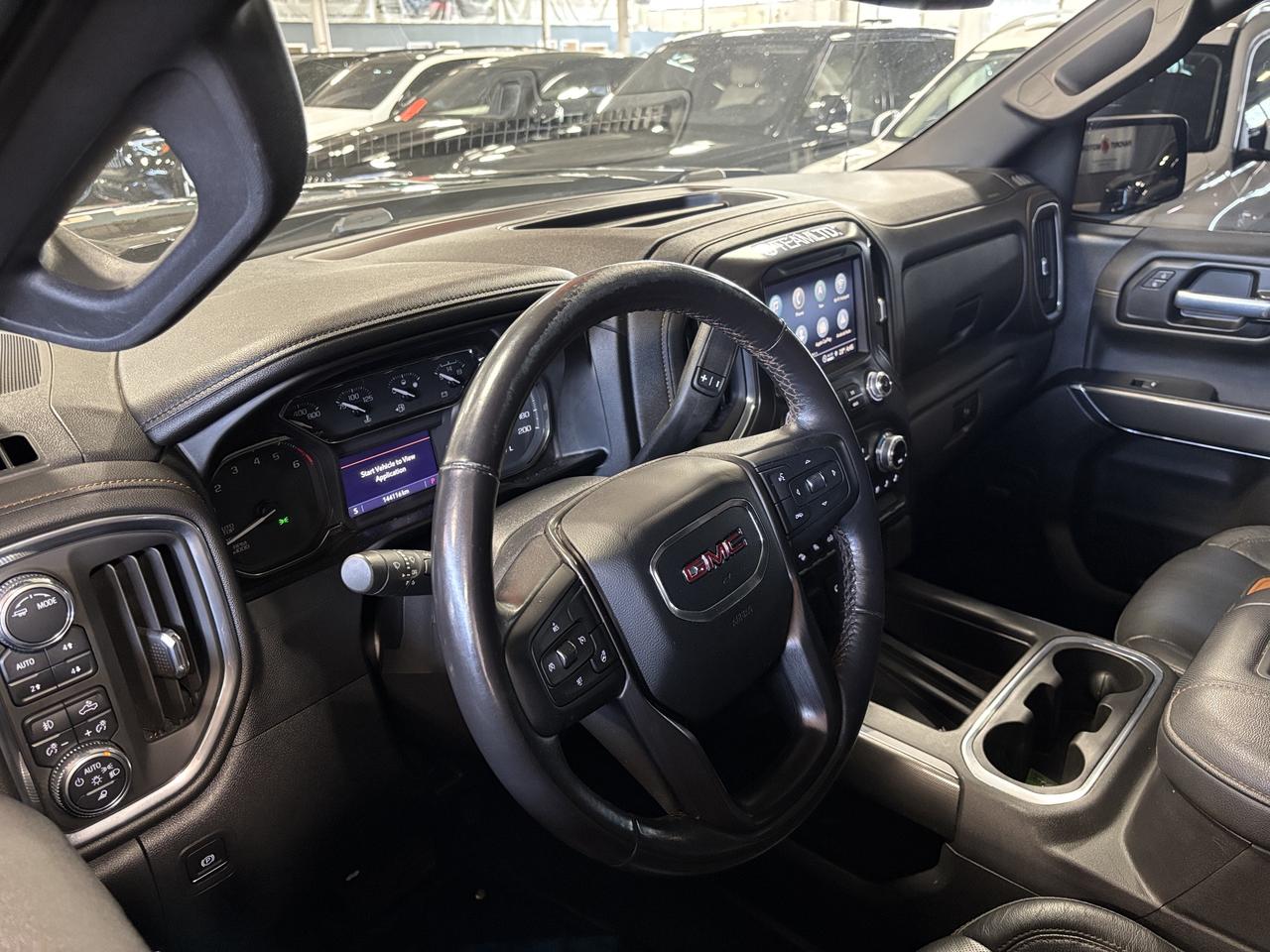 2021 GMC Sierra 1500 AT4 AWD|CREW|V8|NAV|BOSE|LEATHER|FUELRIMS|SUNROOF| Photo