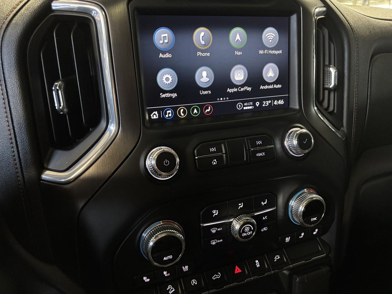 2021 GMC Sierra 1500 AT4 AWD|CREW|V8|NAV|BOSE|LEATHER|FUELRIMS|SUNROOF| Photo