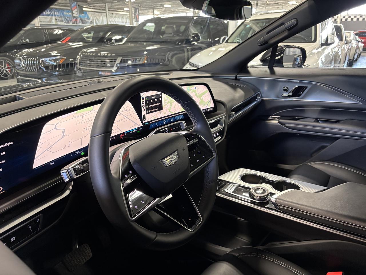 2024 Cadillac LYRIQ 450E|1SA|TECH|RWD|CLUSTERNAV|LEATHER|FULLGLASSROOF Photo