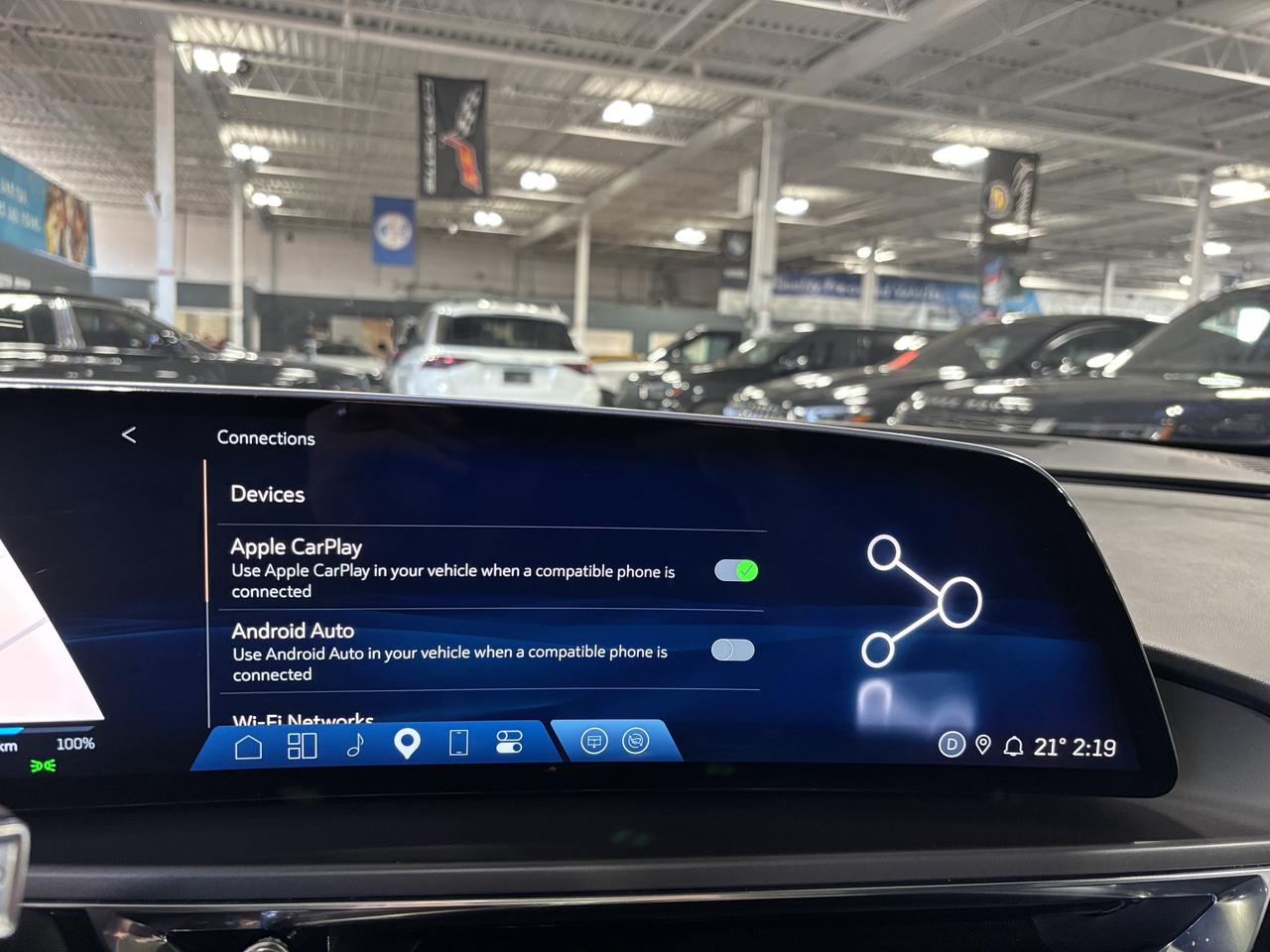 2024 Cadillac LYRIQ 450E|1SA|TECH|RWD|CLUSTERNAV|LEATHER|FULLGLASSROOF Photo