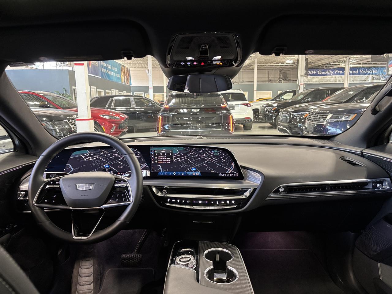 2024 Cadillac LYRIQ 450E|Luxury|1SC|RWD|AMBIENT|WOOD|CLUSTERNAV|360CAM Photo