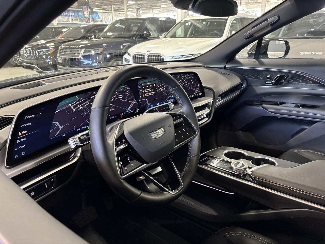 2024 Cadillac LYRIQ 450E|Luxury|1SC|RWD|AMBIENT|WOOD|CLUSTERNAV|360CAM Photo
