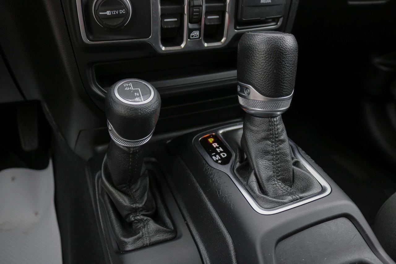 2019 Jeep Wrangler Unlimited Sport 4x4 | REMOTE START | TRAILER HITCH | Photo