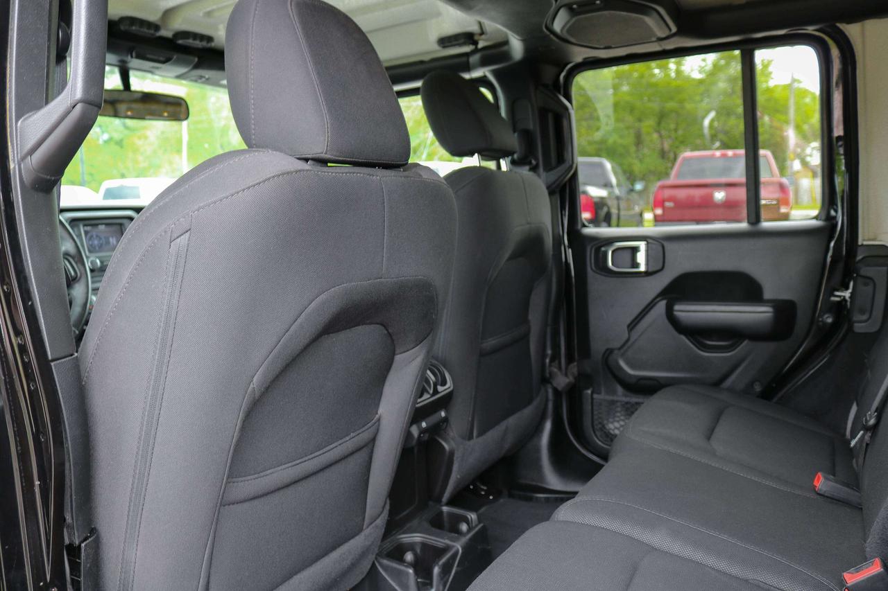 2019 Jeep Wrangler Unlimited Sport 4x4 | REMOTE START | TRAILER HITCH | Photo