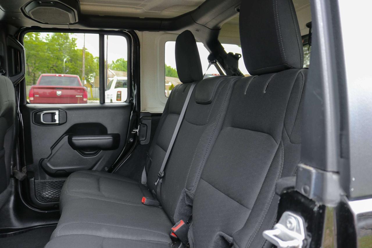 2019 Jeep Wrangler Unlimited Sport 4x4 | REMOTE START | TRAILER HITCH | Photo