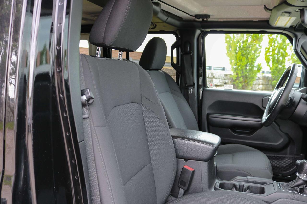 2019 Jeep Wrangler Unlimited Sport 4x4 | REMOTE START | TRAILER HITCH | Photo