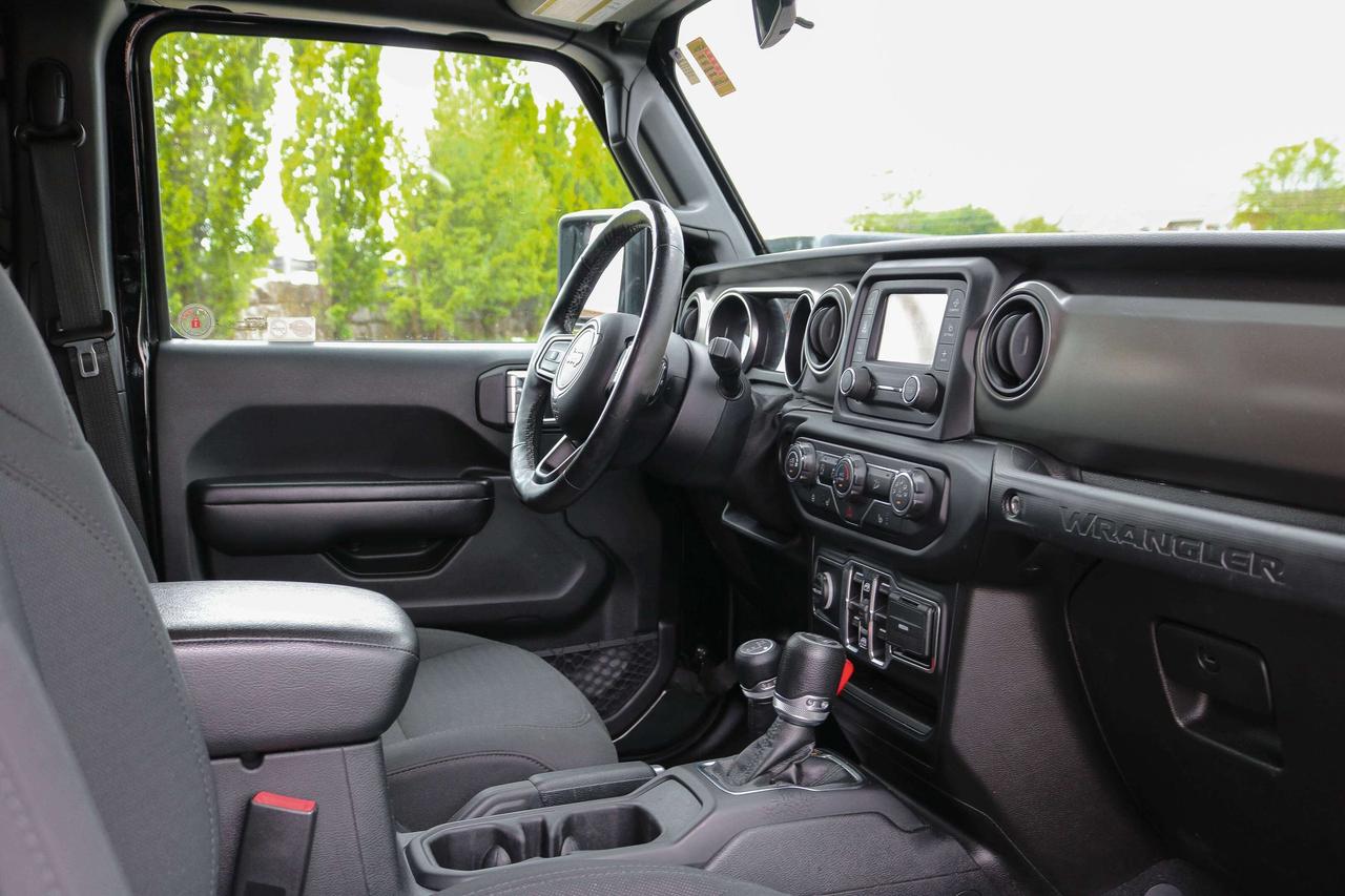 2019 Jeep Wrangler Unlimited Sport 4x4 | REMOTE START | TRAILER HITCH | Photo