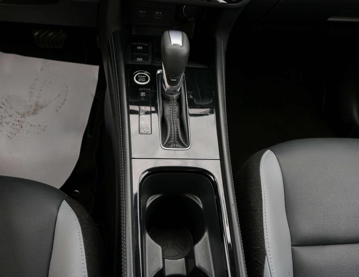 2024 Nissan Kicks SR FWD | 1 KEY | HEATED SEATS | REMOTE START | Photo