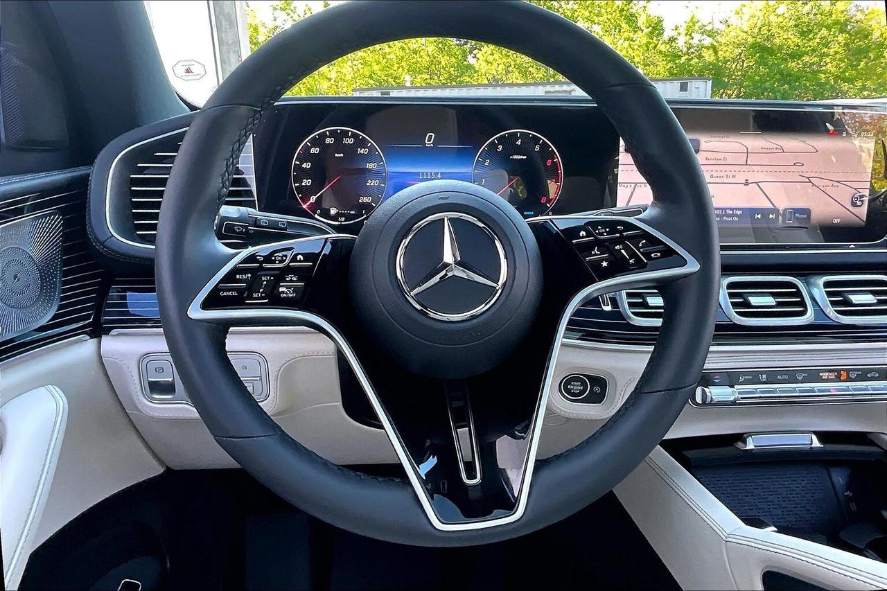 2026 Mercedes-Benz GLE GLE 450 | Exclusive Trim | Drive Assist Pkg | AWD Photo