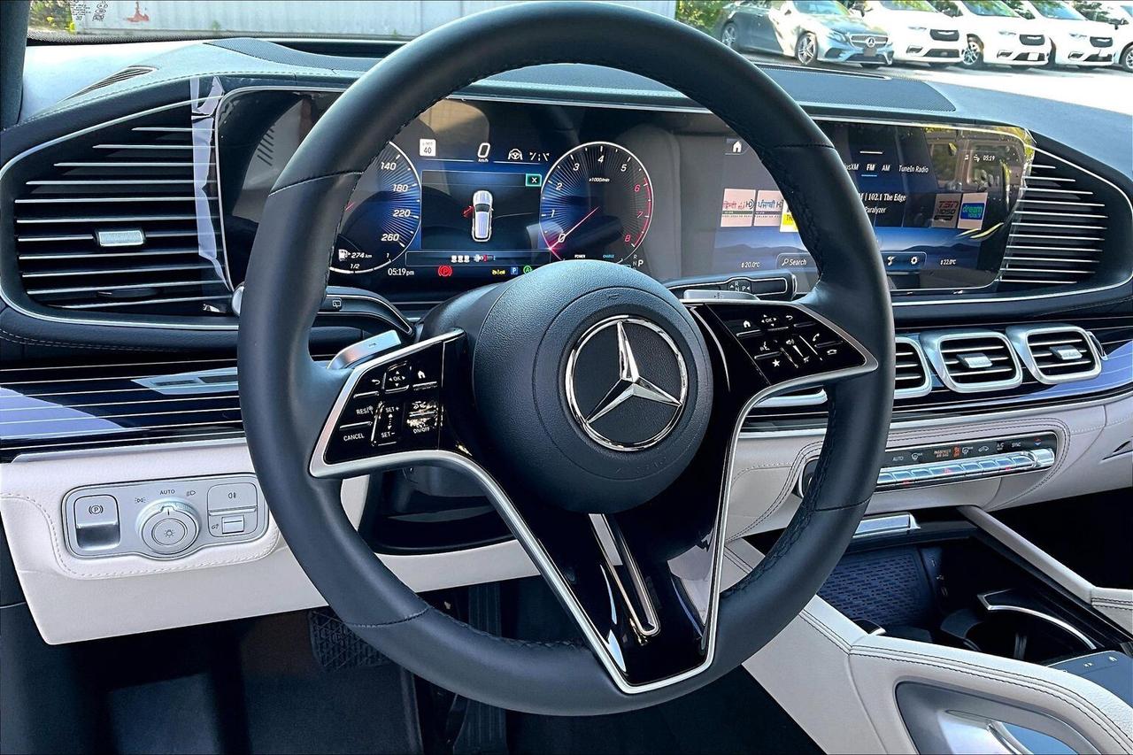 2026 Mercedes-Benz GLE GLE 450 | Exclusive Trim | Drive Assist Pkg | AWD Photo