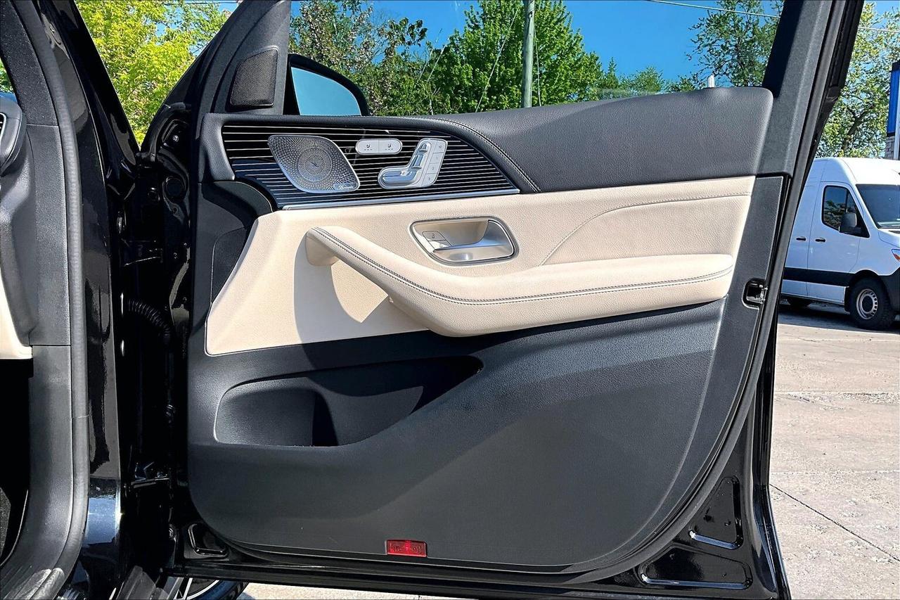 2026 Mercedes-Benz GLE GLE 450 | Exclusive Trim | Drive Assist Pkg | AWD Photo