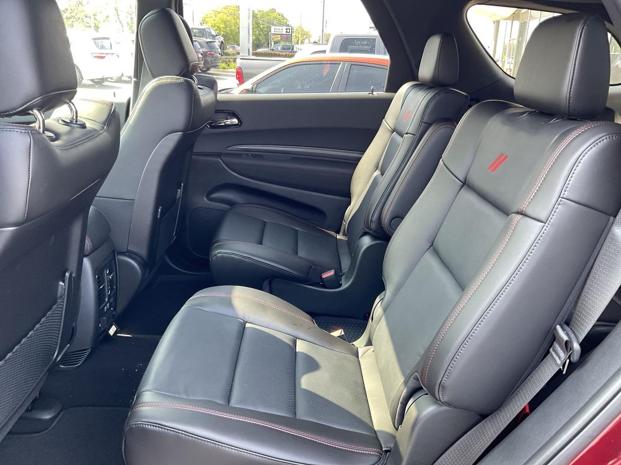 2023 Dodge Durango LEATHER / NAV / RMT START / BUCKET SEATS Photo