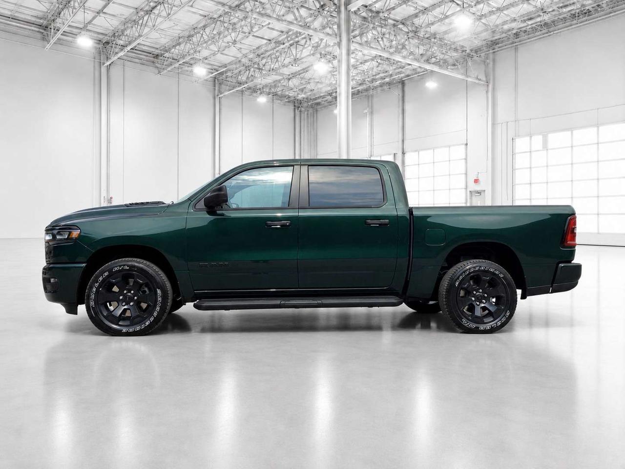 2026 RAM 1500 EXPRESS | Blackout | Remote Starter | 20" Wheels Photo
