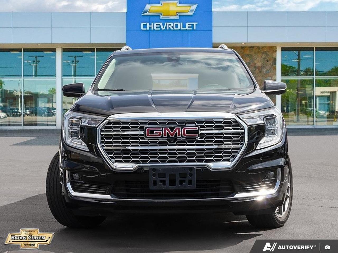 2024 GMC Terrain Denali AWD Denali Photo