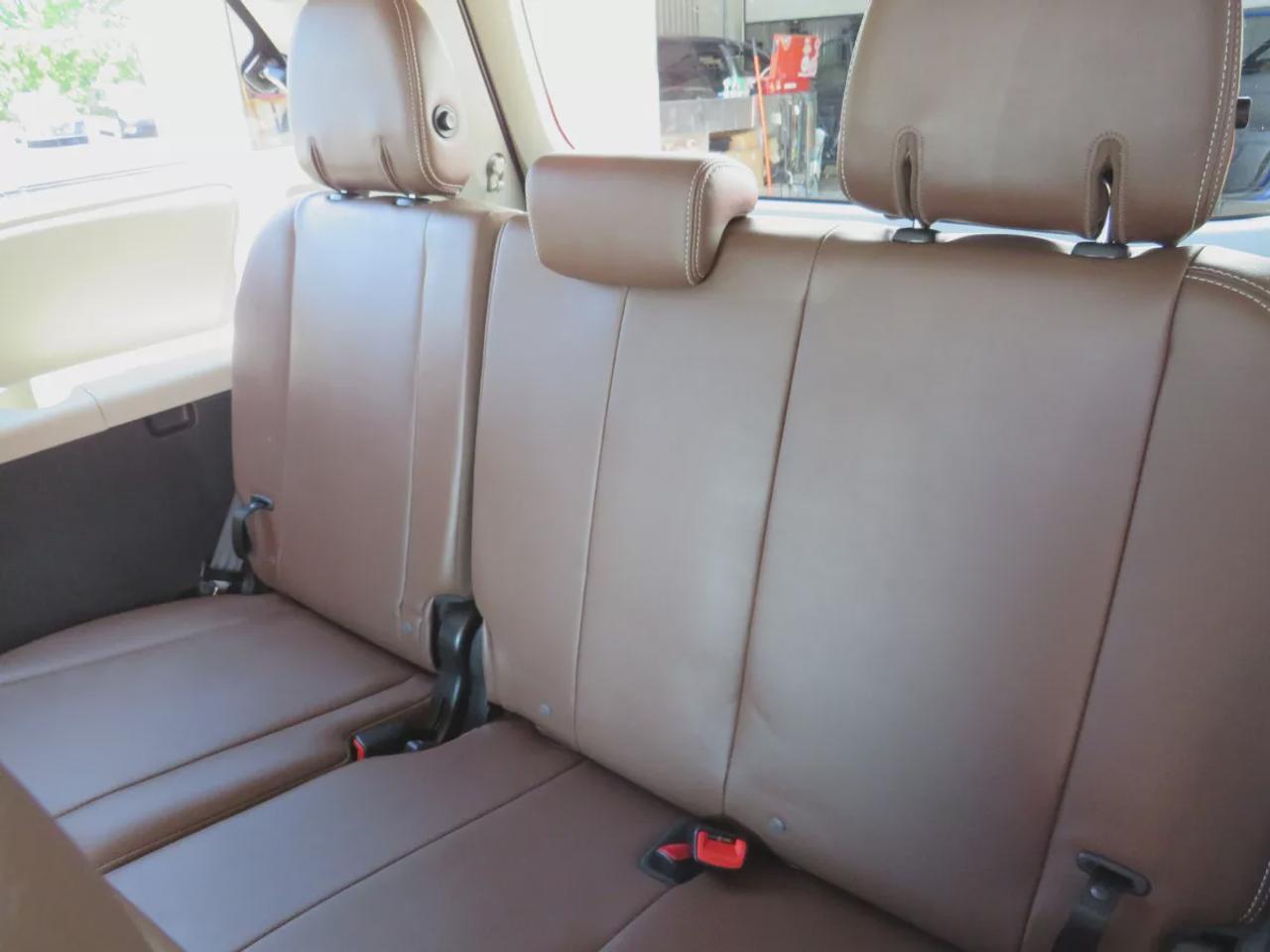 2015 Toyota Sienna Limited | Clean Carfax Report | 7 Passenger | Leather | Navigation | Sunroof | DVD Entertainment System | Photo