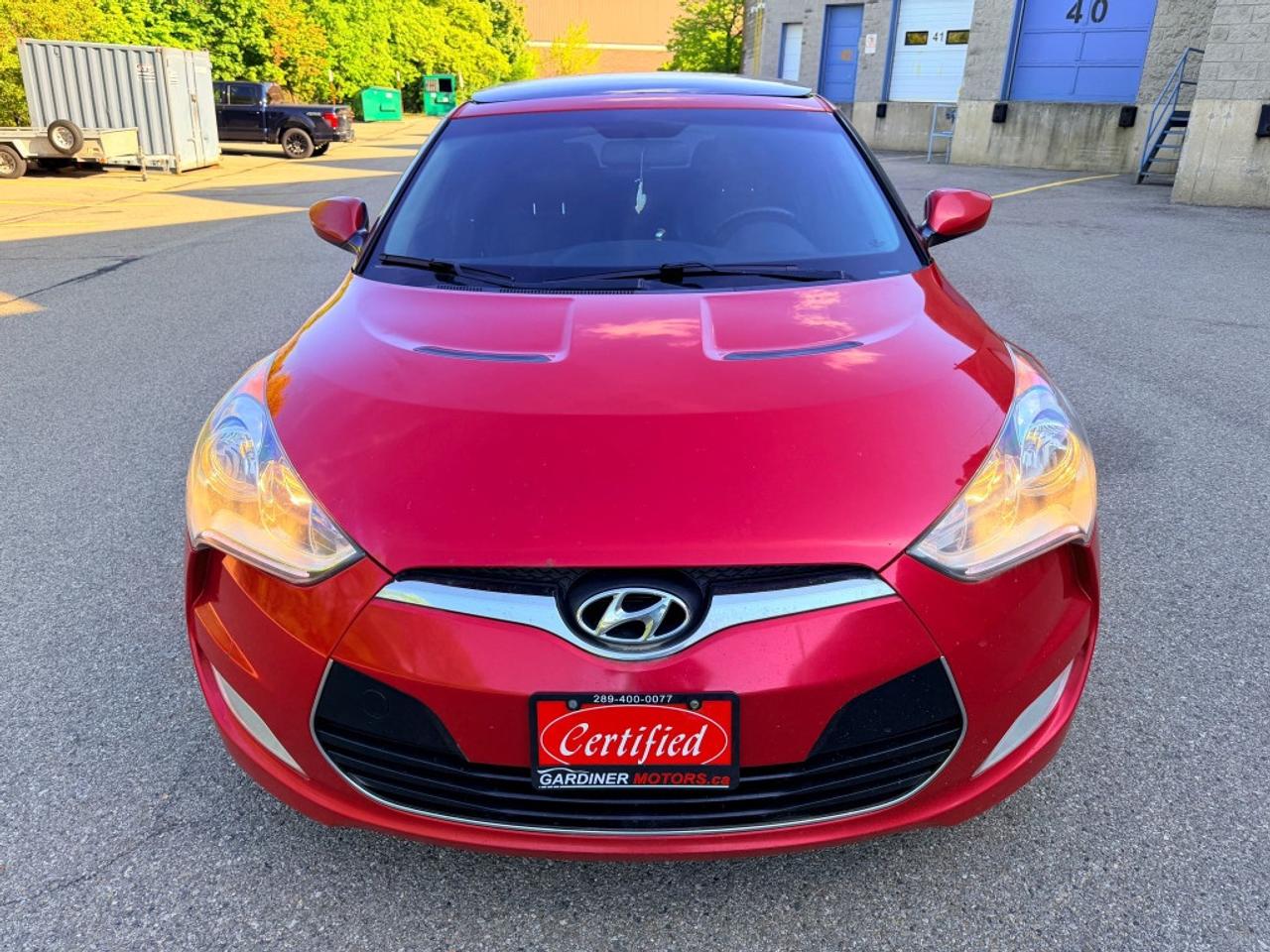 2013 Hyundai Veloster Base 3dr Hatchback Automatic Photo