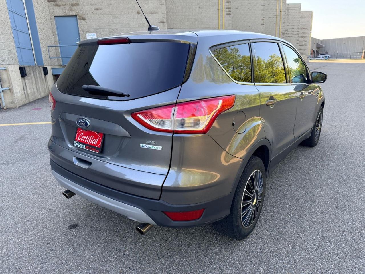 2014 Ford Escape SE 4dr Front-wheel Drive Automatic Photo