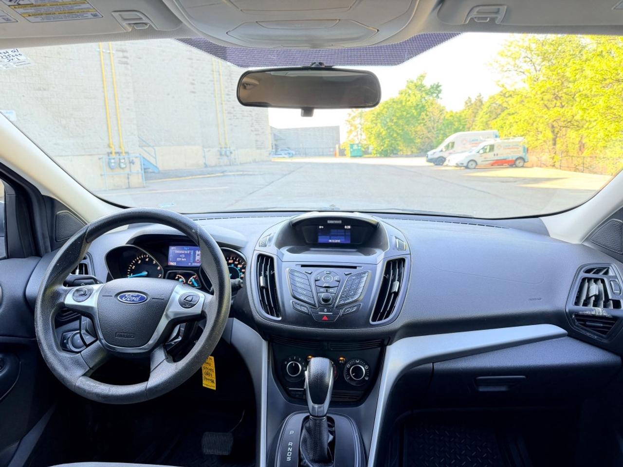 2014 Ford Escape SE 4dr Front-wheel Drive Automatic Photo