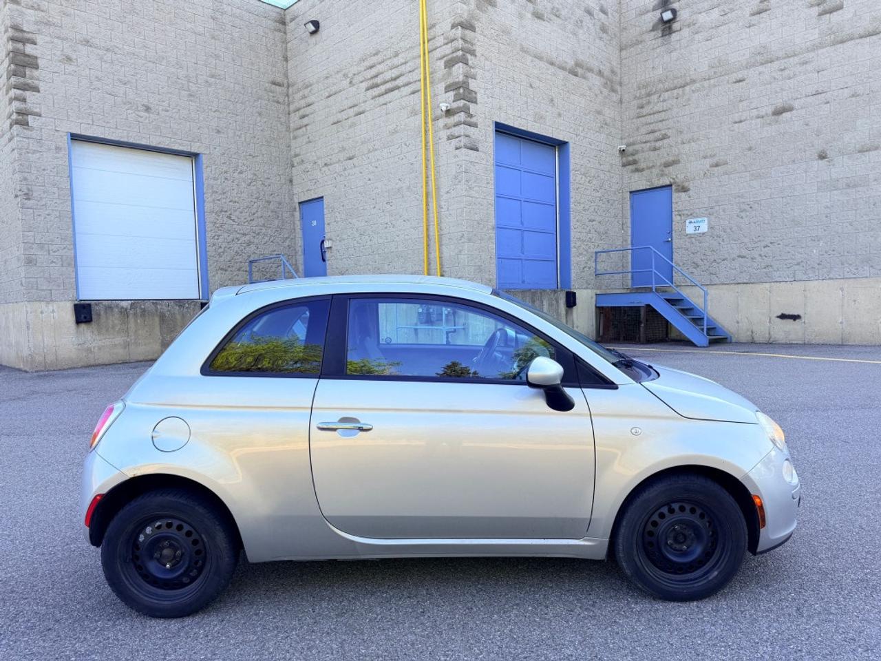 2012 Fiat 500 Pop 2dr Hatchback Photo