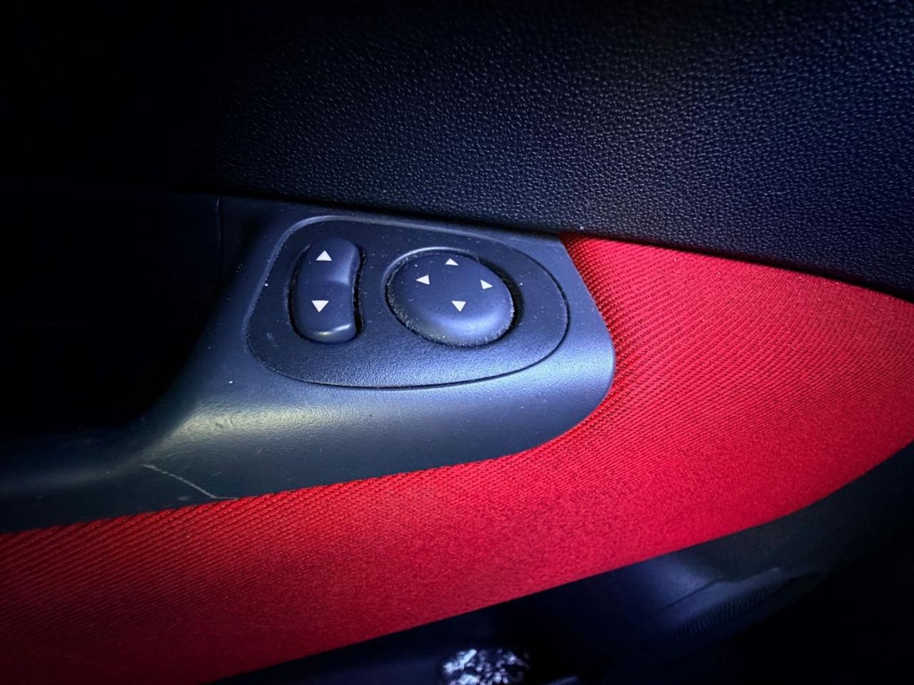 2012 Fiat 500 Pop 2dr Hatchback Photo