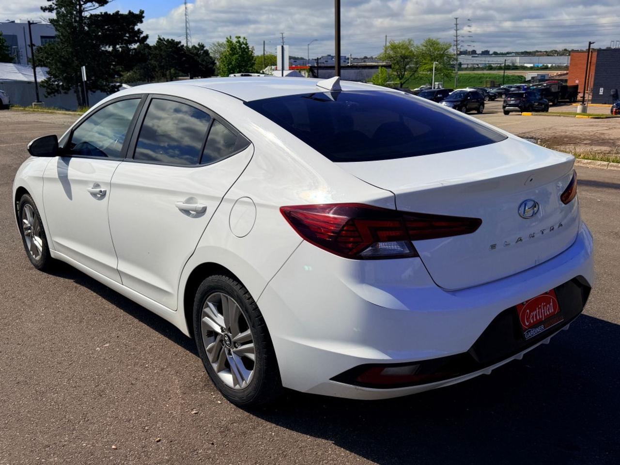 2019 Hyundai Elantra PREFERRED AUTOMATIC Photo3