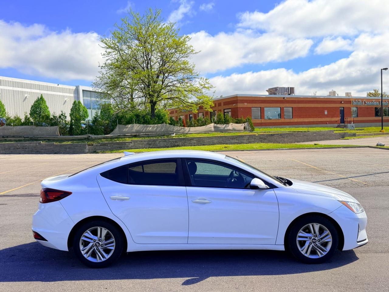 2019 Hyundai Elantra PREFERRED AUTOMATIC Photo