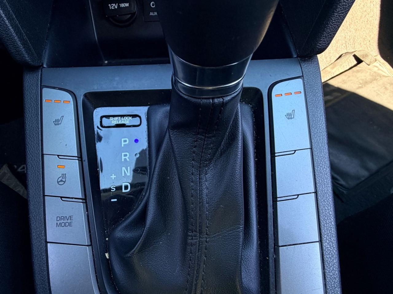 2019 Hyundai Elantra PREFERRED AUTOMATIC Photo