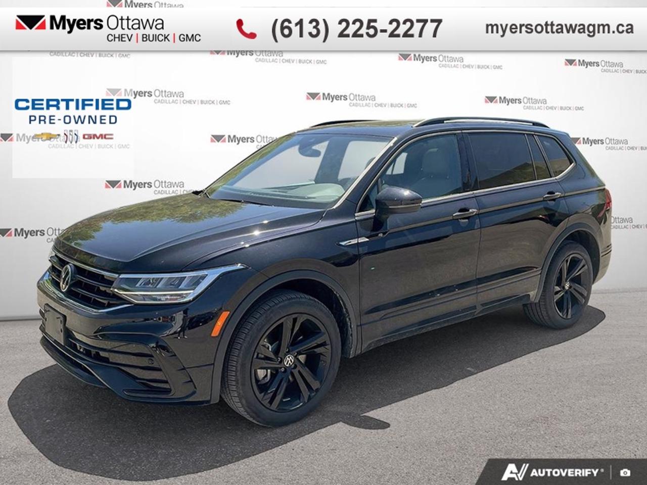 2024 Volkswagen Tiguan Comfortline R-Line Black Edition  COMFORTLINE, RLINE 4MOTION Photo